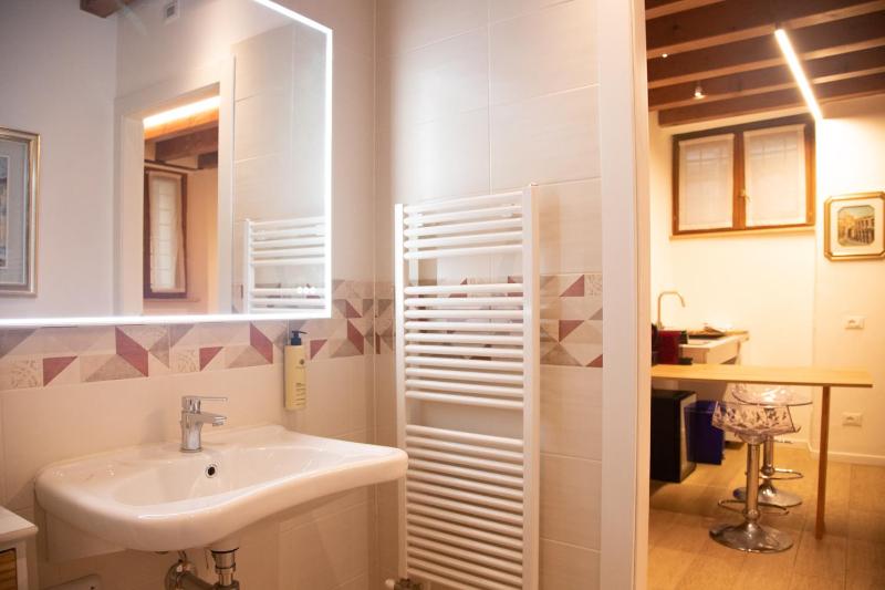 Apartment with Turkish Bath image 3