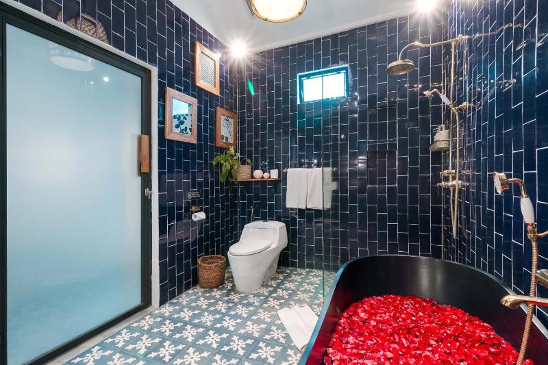 Luxe 5 Bed Sleeps 10 Butler Walk to ShopsCafe - image 28