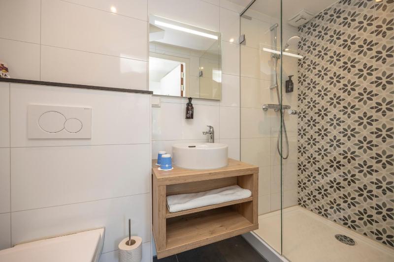 Comfort Double Room with Shower image 2