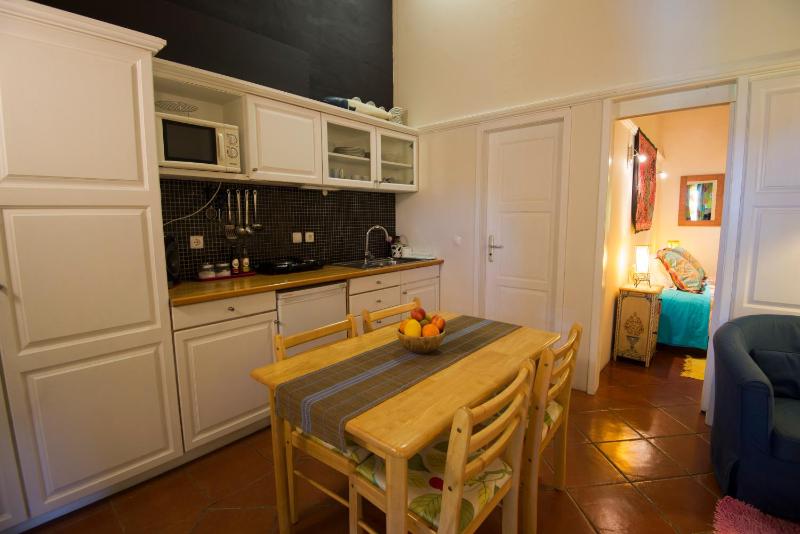 One-Bedroom Suite image 1