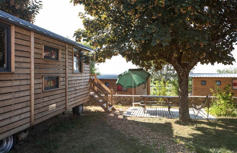 Chalet image 2