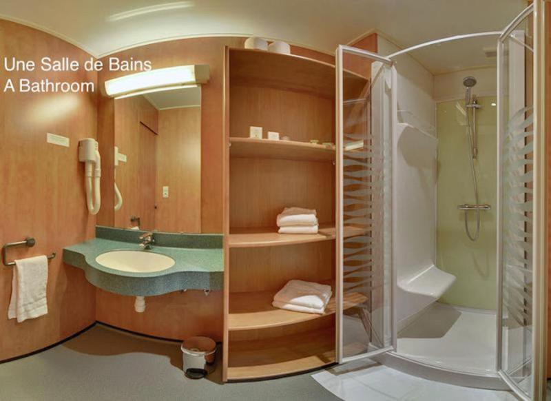 Single Room image 4