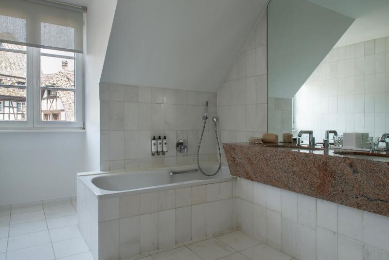 Superior Double Room image 2