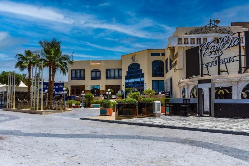 Cataract Resort & Aqua Park Naama Bay - image 15