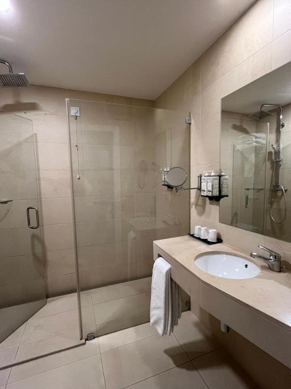 Two-Bedroom Suite image 4