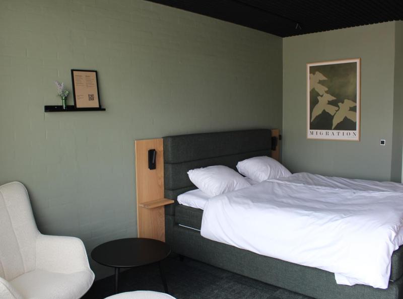 Deluxe Double Room image 4