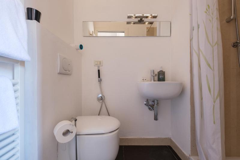 Classic Single Room image 2