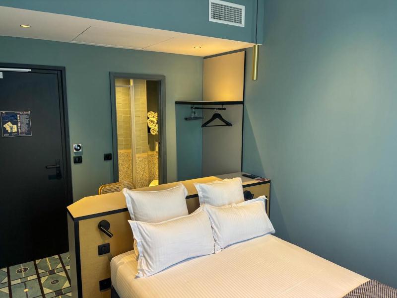 Double Room - Classic image 1