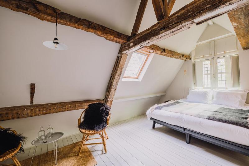 Two-Bedroom Suite image 3