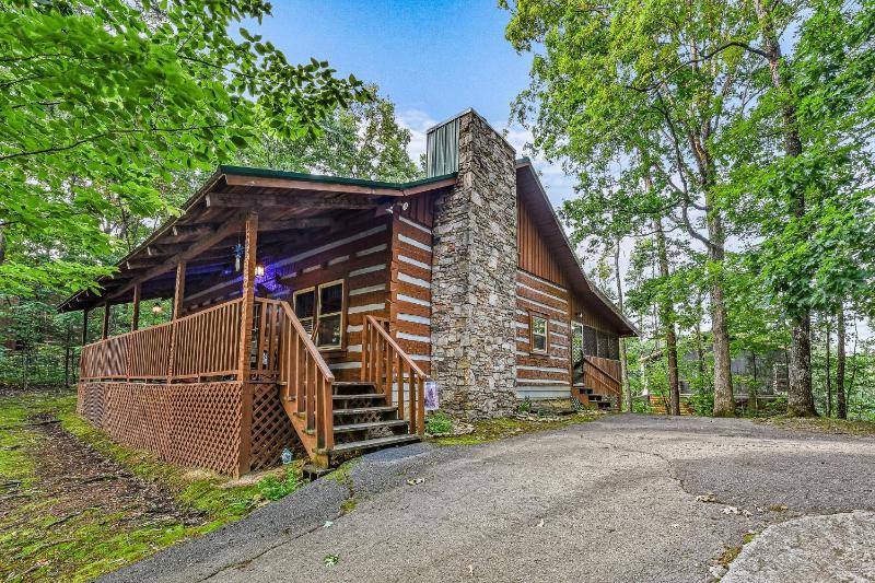 Three-Bedroom House image 3