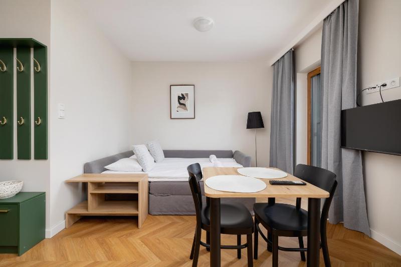 Exceptional Studio in Katowice with Parking by Noclegi Renters - image 6