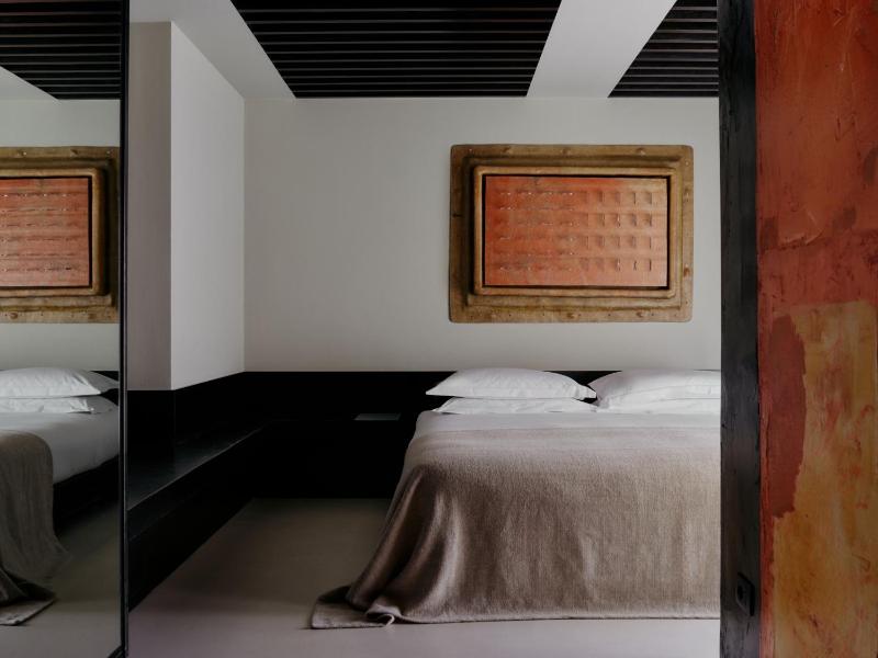 Suite image 4