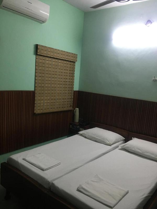 VALLI HOTEL - image 5