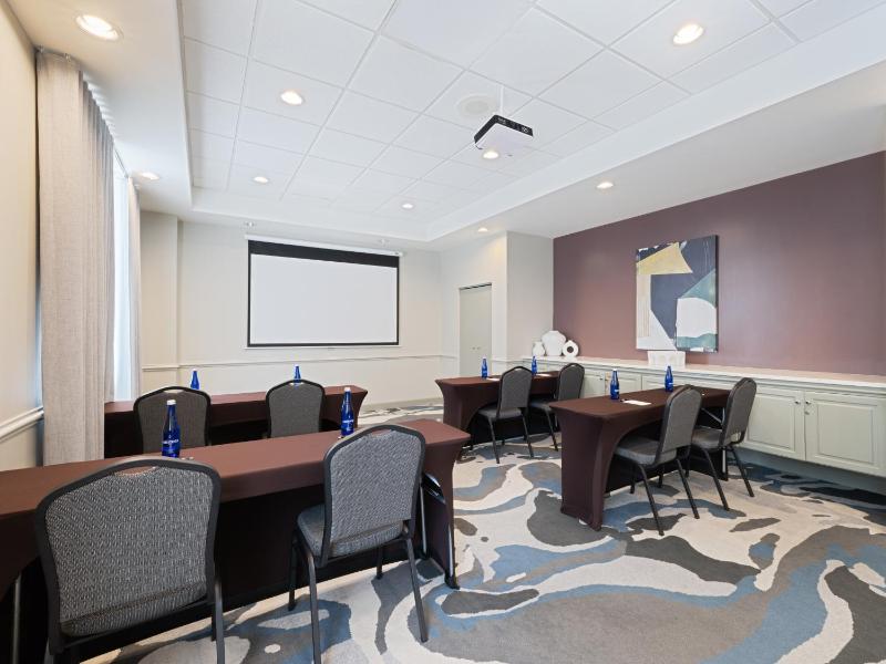 voco Sarasota By IHG - image 14
