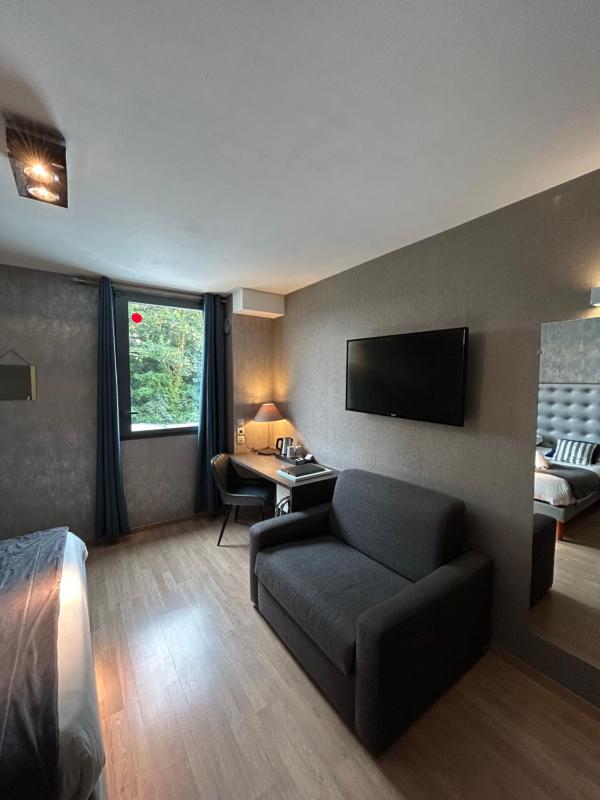 Comfort Twin Room - Accessible image 4