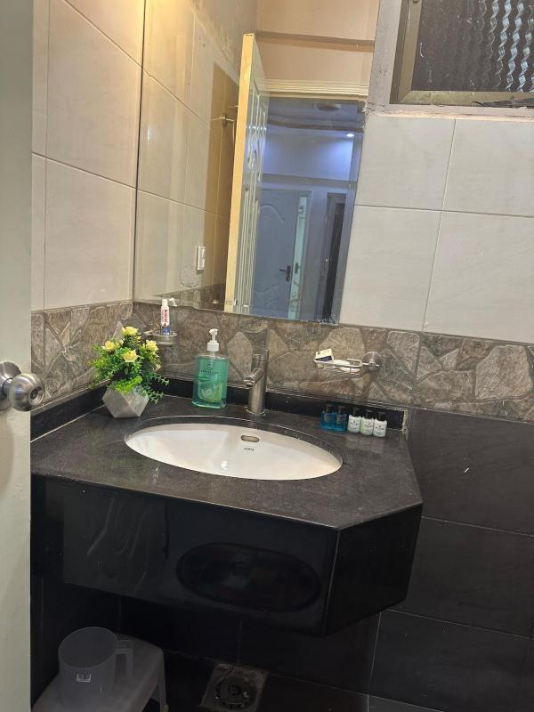 DHA Karachi Condo Apartment - image 7