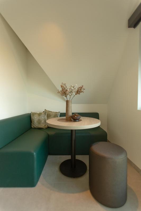 Bubble Room image 2