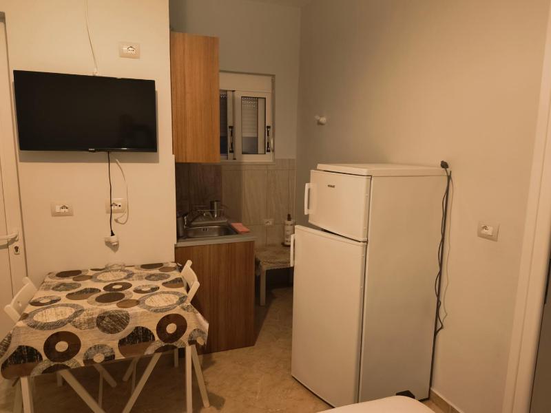 Hizmo apartament - image 8
