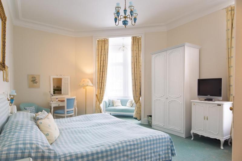 Superior Room image 4