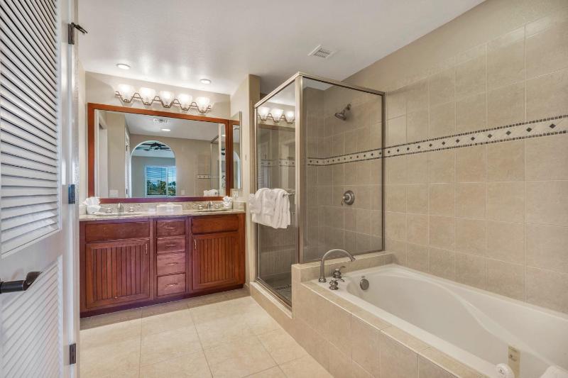Two-Bedroom Villa image 1