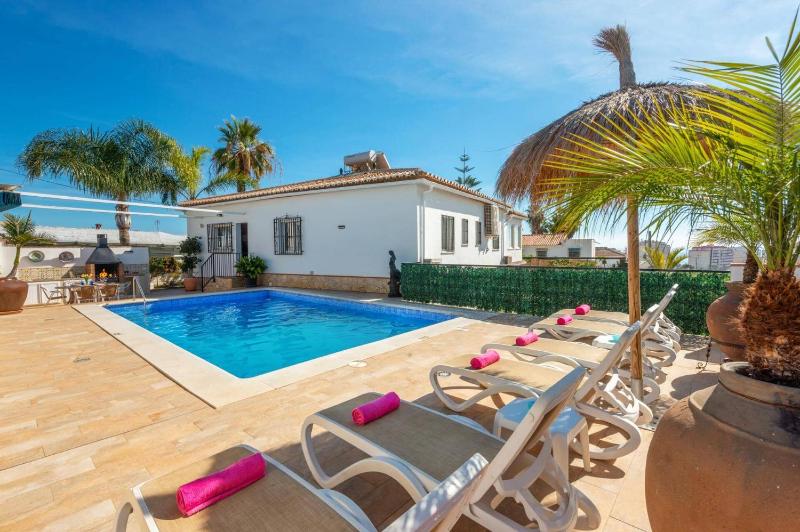 Villa El Olivar by Villa Plus - image 1