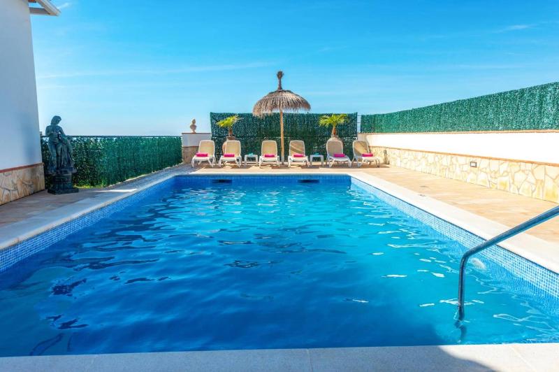 Villa El Olivar by Villa Plus - image 13