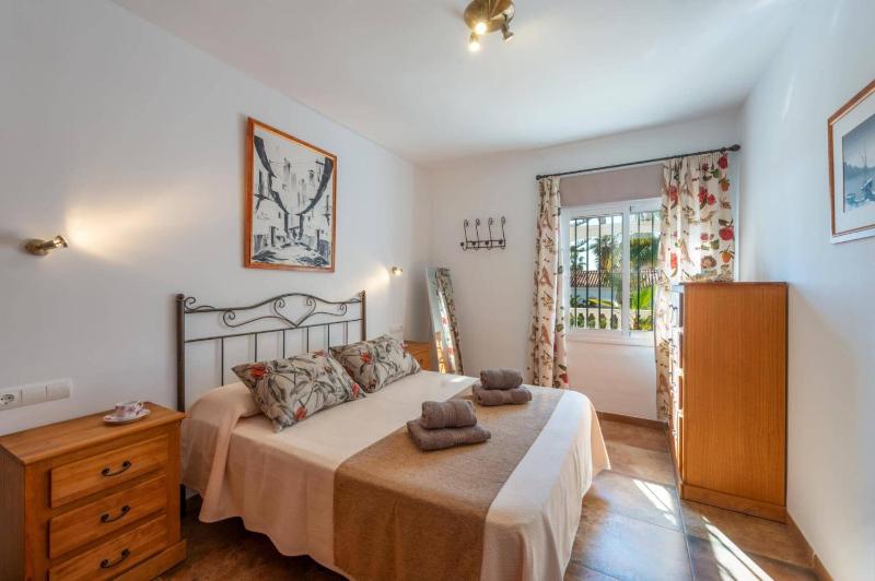 Villa El Olivar by Villa Plus - image 3