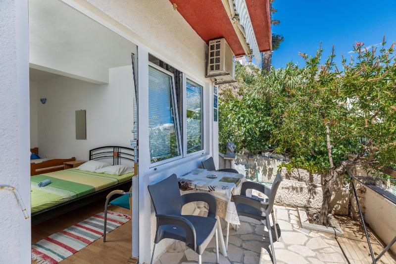 Apartments by the sea Duce Omis - 2758 - image 11