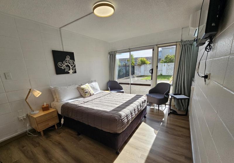Tui Oaks Motel - image 5