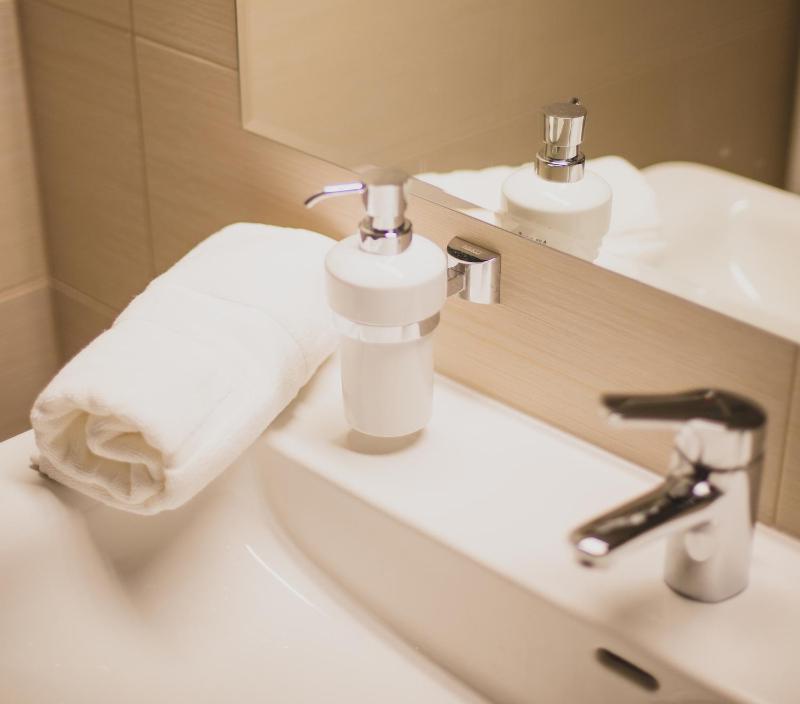 Premium Apartment with Terrace image 4