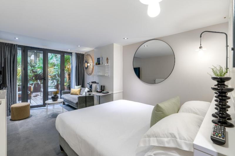 Junior Suite image 1