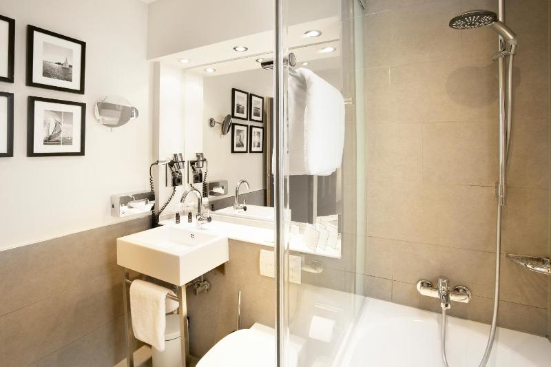 Junior Suite image 4