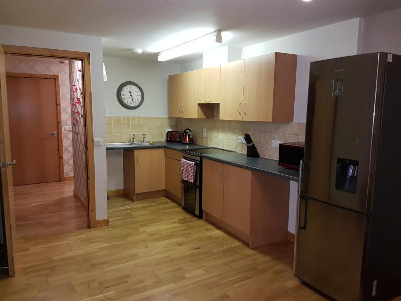 Superior Apartment image 3