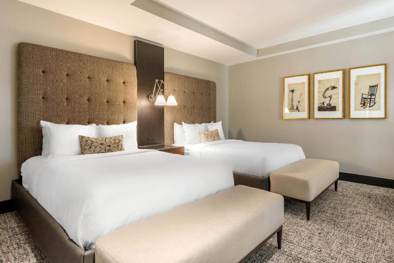 Cambria Hotel Houston Downtown Convention Center - image 26