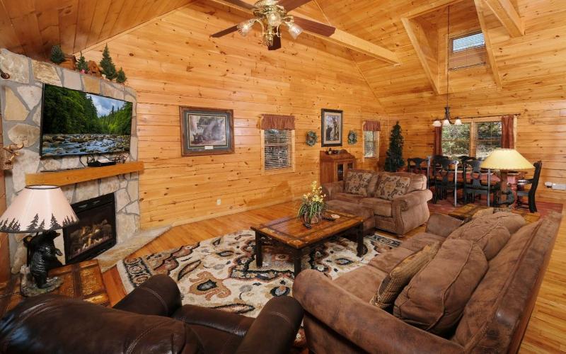 Mountain views and hot tub soaks! - Bear Tracks - image 26