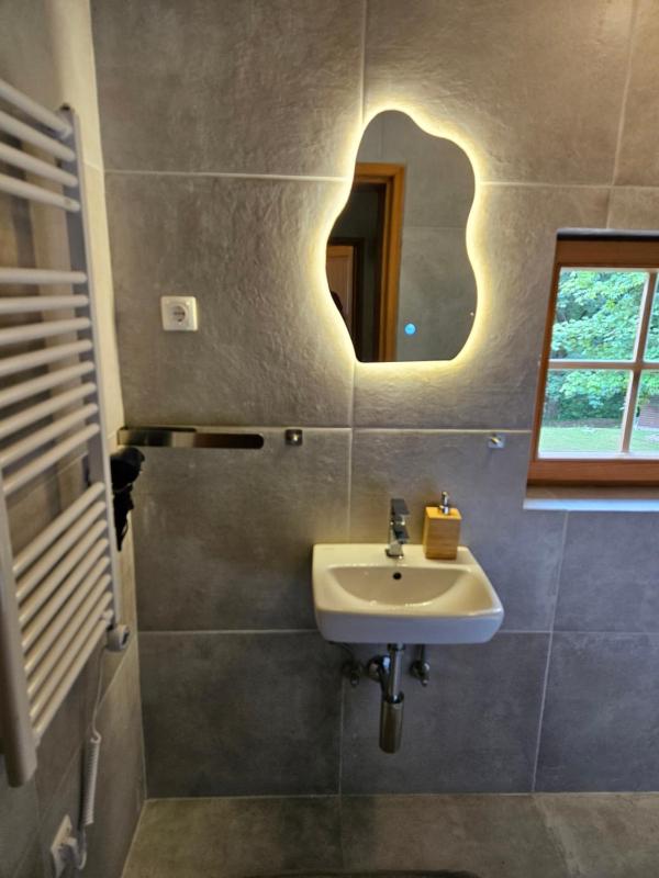 Superior Apartment image 3
