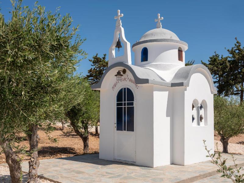 Paranthos Island Living - image 12