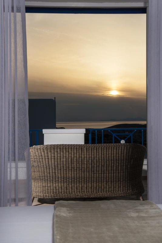 Superior Double Room with Panoramic View image 4