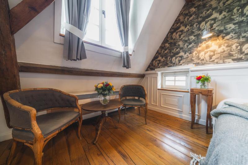 B&B Number 11 Exclusive Guesthouse - image 7