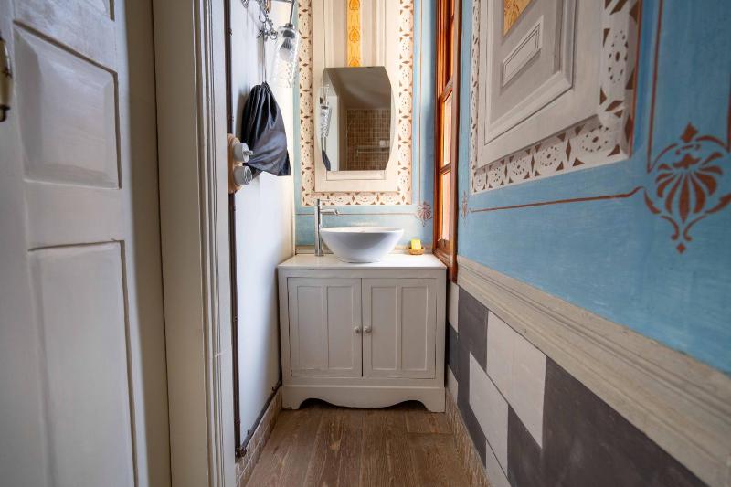 Superior Double Room image 4