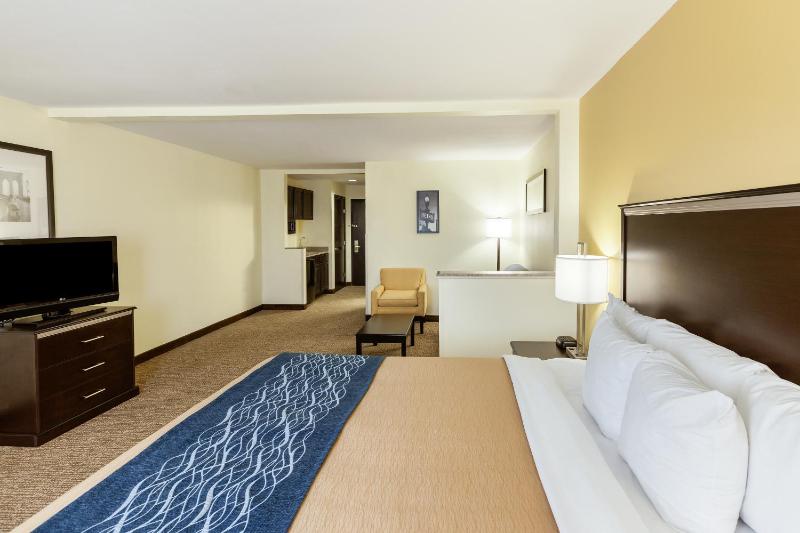 King suite - Top Floor image 4