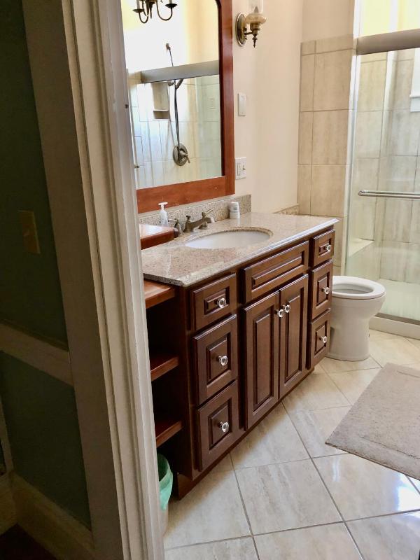 Deluxe Family Suite image 2