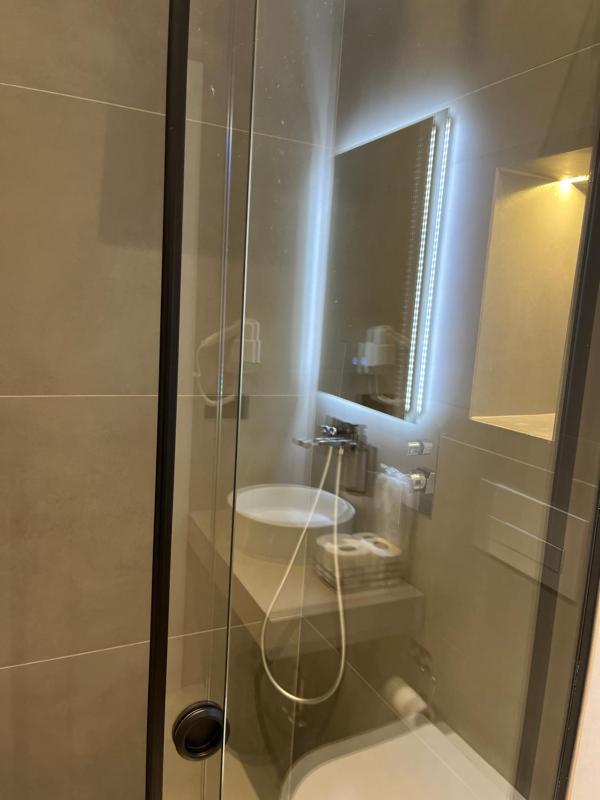 Mina Luxury Rooms - image 11