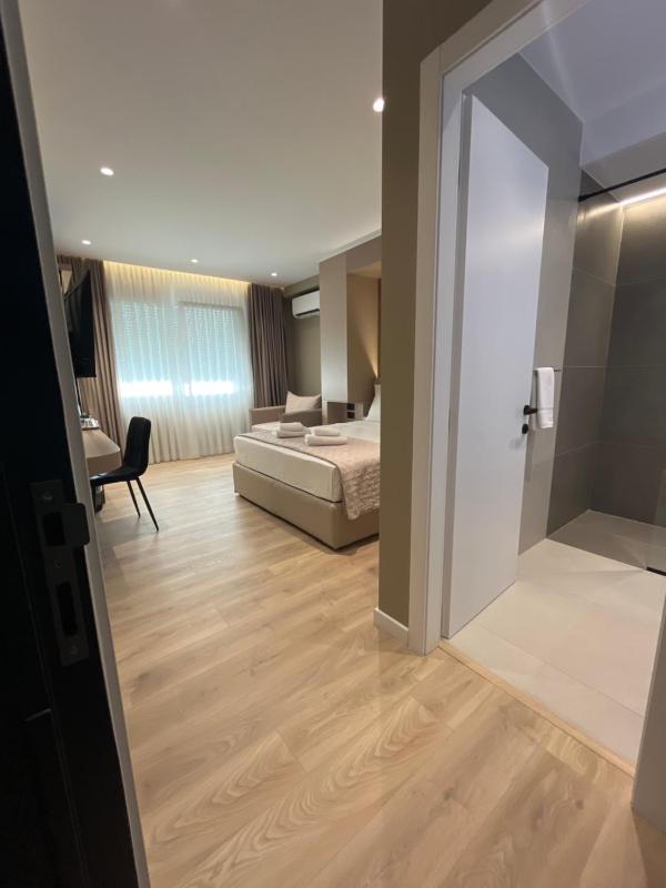 Mina Luxury Rooms - image 12