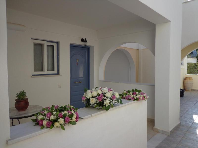 Studio with Sea View image 3