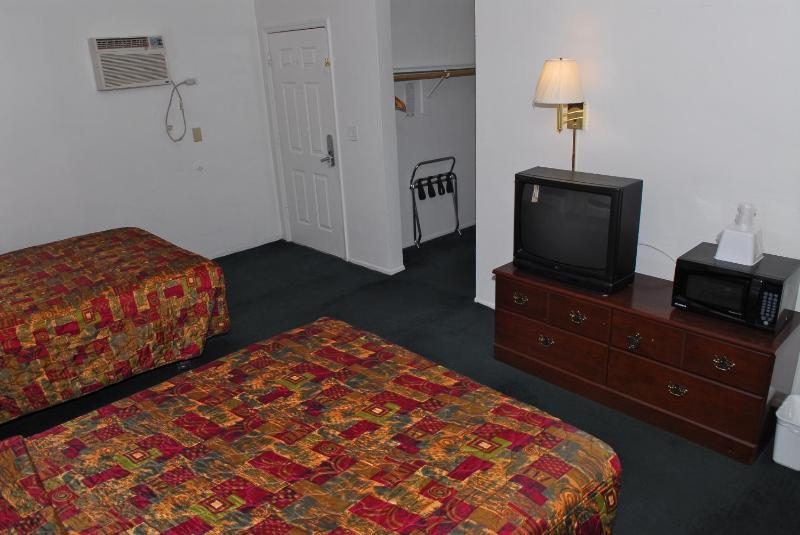 Stone Inn Extended Stay U of A - image 2