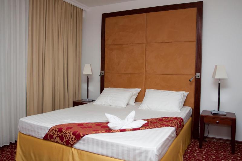Double Room image 4