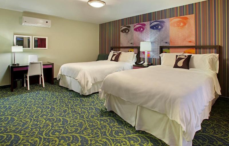 7 Springs Inn & Suites - image 21