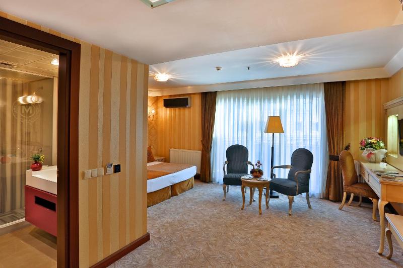 Superior Room image 4