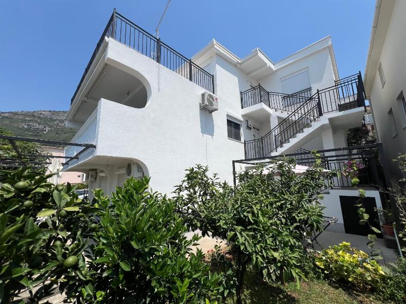Apartmani Jovanovic - image 1